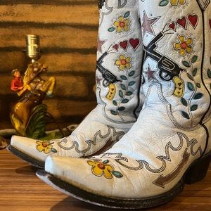 Old Gringo - White Cowgirl Bandit Boots - size 8.5